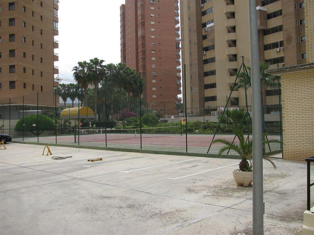 Apartamentos Torre Ipanema ベニドルム エクステリア 写真