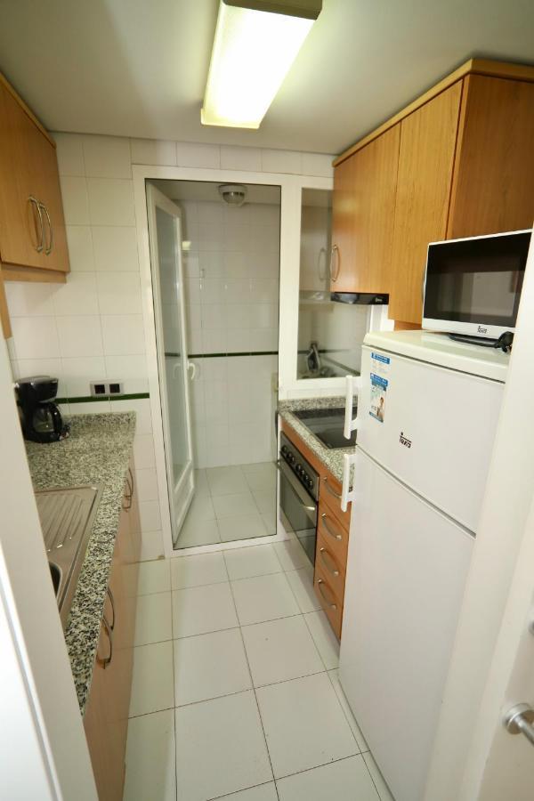 Apartamentos Torre Ipanema ベニドルム エクステリア 写真